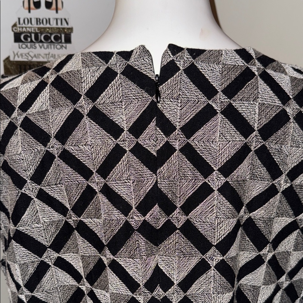 Ellen Tracy Elegant Geometric Patterned Dress - image 5